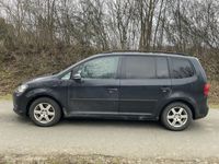 używany VW Touran 1.6 tdi Comfortline ParkAsist