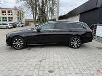 Używany Mercedes E300 Avantgarde 306 KM (225 kW) 2022 Czarny Kombi