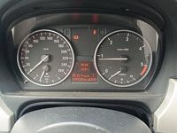 Używany BMW 318 2010 Czarny Kombi