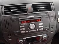 Używany Ford C-MAX 101 KM (74 kW) 2008 Srebrny Minivan