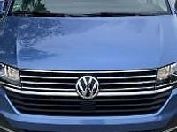 Używany VW Caravelle 150 KM (110 kW) 2020 Niebieski jasny (metalik) Minivan