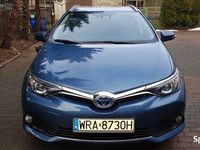 używany Toyota Auris Hybrid 