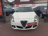 Używany Alfa Romeo Giulietta 150 KM (110 kW) 2014 Biały Hatchback