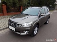 używany Toyota RAV4 4X4 SPROWADZONA SERWISOWANA 137TYS PRZEBIEGU