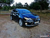 używany Toyota Auris Hybrid 