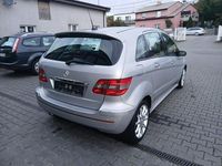 używany Mercedes 170 B 1.7i LIFT klima navi PDC półskóry alufelgi stan BDB W245 (2…