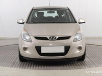 Używany Hyundai i20 78 KM (57 kW) 2009 Beżowy Hatchback