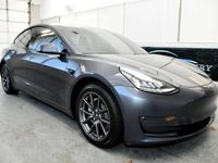 używany Tesla Model 3 534KM 2021r. 94 540km