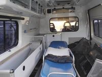 używany Peugeot Boxer karetka ambulanse 2,2D