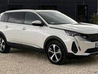 Używany Peugeot 5008 Allure 130 KM (95 kW) 2021 Biały (metalik, perła) Minivan