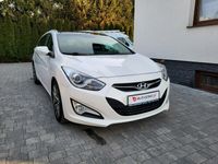 Używany Hyundai i40 116 KM (85 kW) 2013 Biały (metalik, perła) Kombi