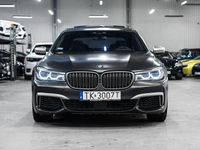 Używany BMW M760 M Sport 609 KM (447 kW) 2017 Czarny Sedan/Limuzyna
