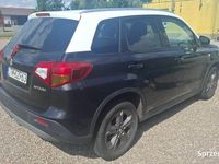 Używany Suzuki Vitara 120 KM (88 kW) 2015 Czarny SUV
