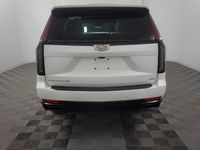 używany Cadillac Escalade 6.2dm 420KM 2023r. 26 545km