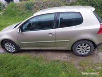 Używany VW Golf IV 2004 Złoty Hatchback