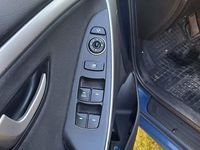 Używany Hyundai i30 101 KM (74 kW) 2016 Niebieski Hatchback
