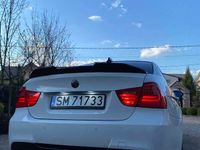 używany BMW 318 E90 i 2.0 benzyna M pakiet Alpinweiss