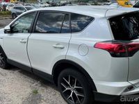 używany Toyota RAV4 Hybrid 