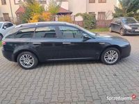 używany Alfa Romeo 159 Sportwagon 1.9JTD Czerwona Skóra Bose