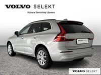 Używany Volvo XC60 250 KM (183 kW) 2025 Srebrny SUV