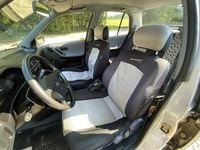 używany Nissan Sunny