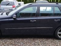 używany Mercedes E320 