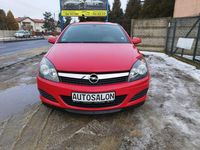 używany Opel Astra 4dm 90KM 2009r. 100 000km