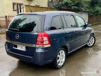 używany Opel Zafira 