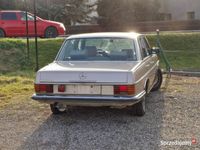 używany Mercedes W115 W115 Klima Szyberdach palącyKlima Szyberdach palący