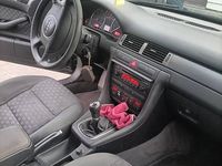 Używany Audi A6 2003 Zielony Sedan/Limuzyna