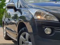 używany Peugeot 3008 3008 1.6 HDi 112km białe skóry1.6 HDi 112km białe skóry