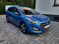 Używany Hyundai i30 135 KM (99 kW) 2017 Niebieski (metalik) Kombi