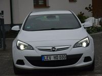 Używany Opel Astra GTC 2013 Biały Coupe