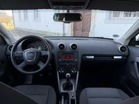 Używany Audi A3 Sportback 102 KM (75 kW) 2009 Czarny Hatchback