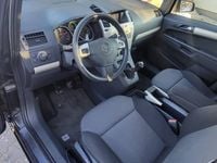 Używany Opel Zafira Cosmo 140 KM (102 kW) 2009 Czarny Minivan