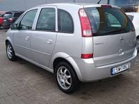 Używany Opel Meriva 2005 Srebrny Minivan