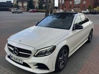 Używany Mercedes C300 AMG line 255 KM (187 kW) 2019 Biały Sedan/Limuzyna