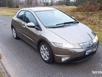 Używany Honda Civic 140 KM (102 kW) 2007 Srebrny Sedan/Limuzyna