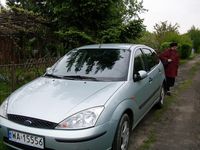 Używany Ford Focus 2003 Srebrny Hatchback