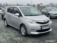 Używany Subaru Trezia 2013 Srebrny Hatchback