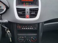 używany Peugeot 207 św, 1.4 benzyna nowe sprzęgło i rozrzad