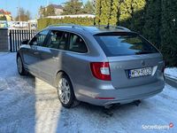Używany Skoda Superb 140 KM (102 kW) 2013 Inny (metalik) Kombi