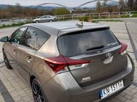 używany Toyota Auris Polski Salon