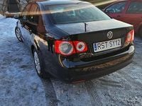 Używany VW Jetta 2010 Czarny Sedan/Limuzyna
