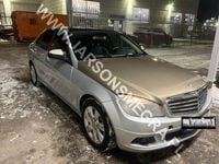 Używany Mercedes C200 136 KM (100 kW) 2008 Srebrny Sedan/Limuzyna