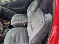 Używany Toyota Yaris 2000