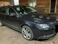 Używany Skoda Superb Elegance 2014 Czarny Kombi