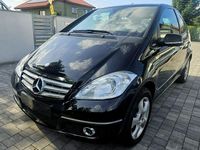 Używany Mercedes A180 116 KM (85 kW) 2009 Czarny Hatchback
