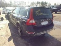 Używany Volvo XC70 300 KM (220 kW) 2013 Niebieski ciemny SUV