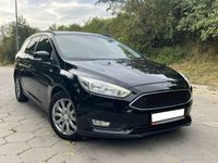 Używany Ford Focus 120 KM (88 kW) 2016 Czarny (metalik) Sedan/Limuzyna
